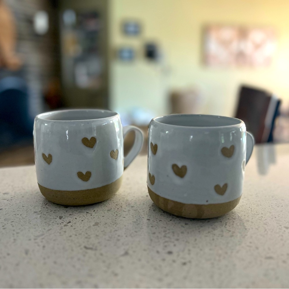 Farmhouse Pottery confetti heart mugs